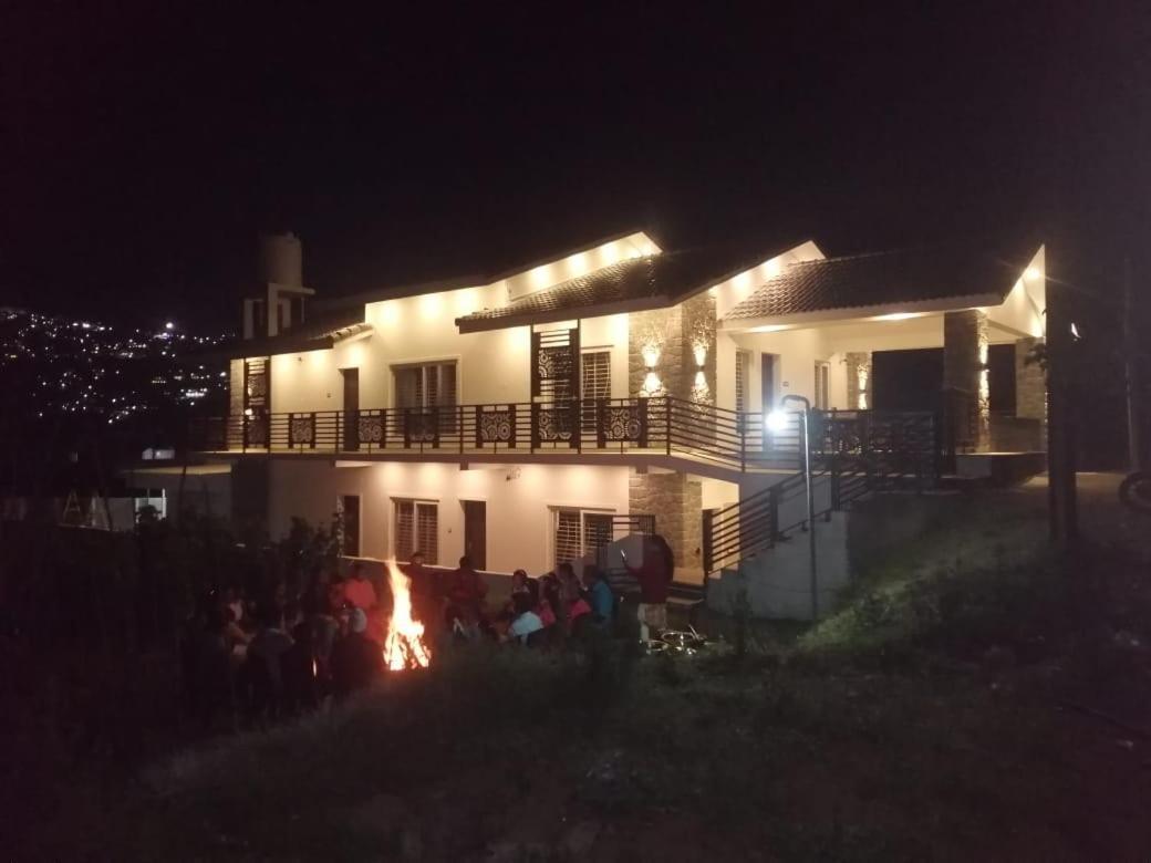 Rr Holiday Inn Kodaikanal Ngoại thất bức ảnh